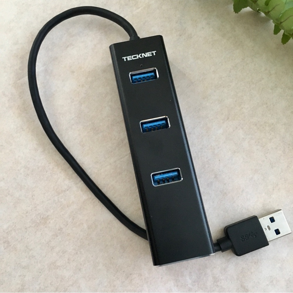 TECKNET 3 Port USB 3.0 Hub Extender +  Ethernet Adapter